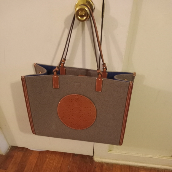 Tory Burch Gray Ella Felt Tote - Picture 2 of 9